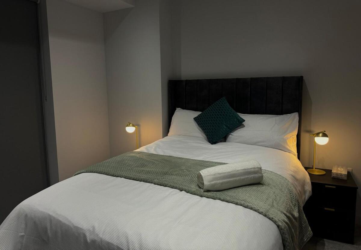 Modern 2-Bedroom Apartment In Heart Of 利物浦 外观 照片
